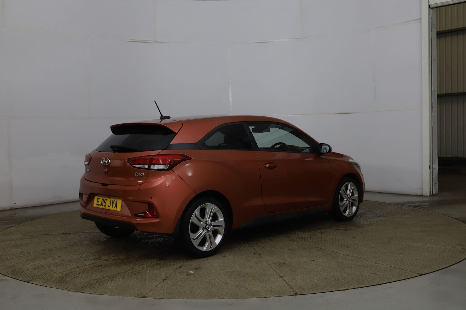 Used Hyundai i20 2015 for sale - 76976125: Photo 9