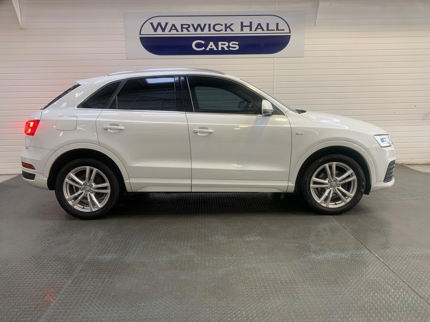 Used Audi Q3 2016 for sale - 76388617: Photo 5