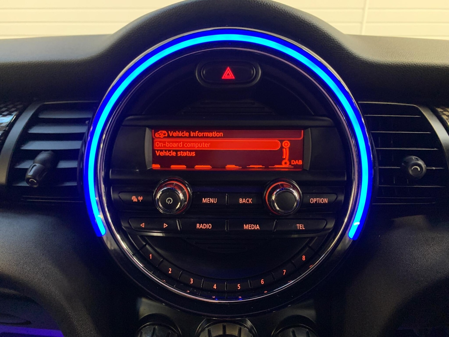 Used MINI Hatch 2016 for sale - 77130655: Photo 30