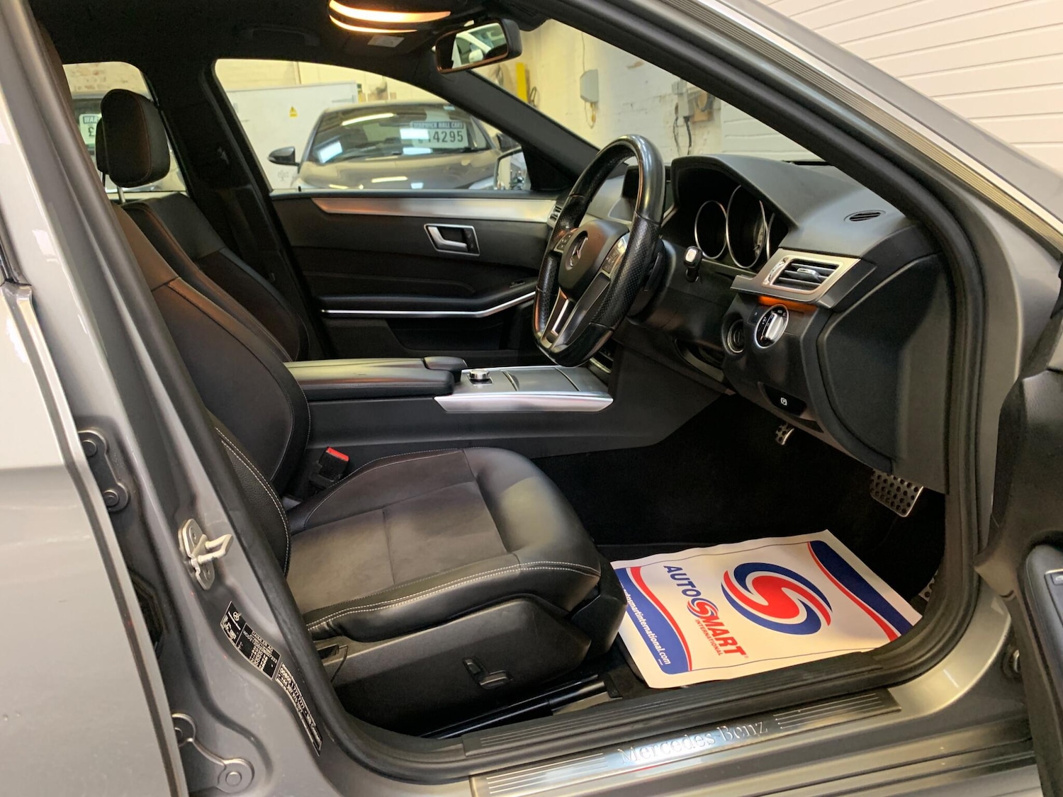 Used Mercedes-Benz E Class 2014 for sale - 76866384: Photo 18