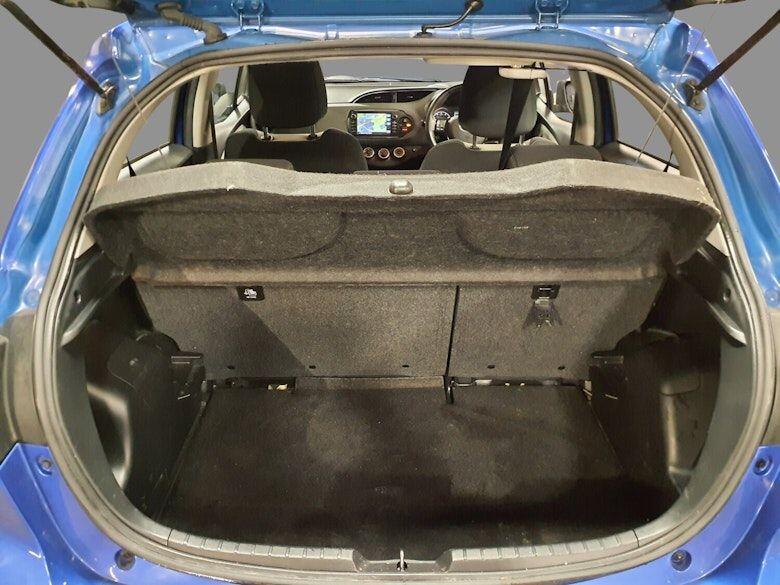 Used Toyota Yaris 2018 for sale - 77909143: Photo 17