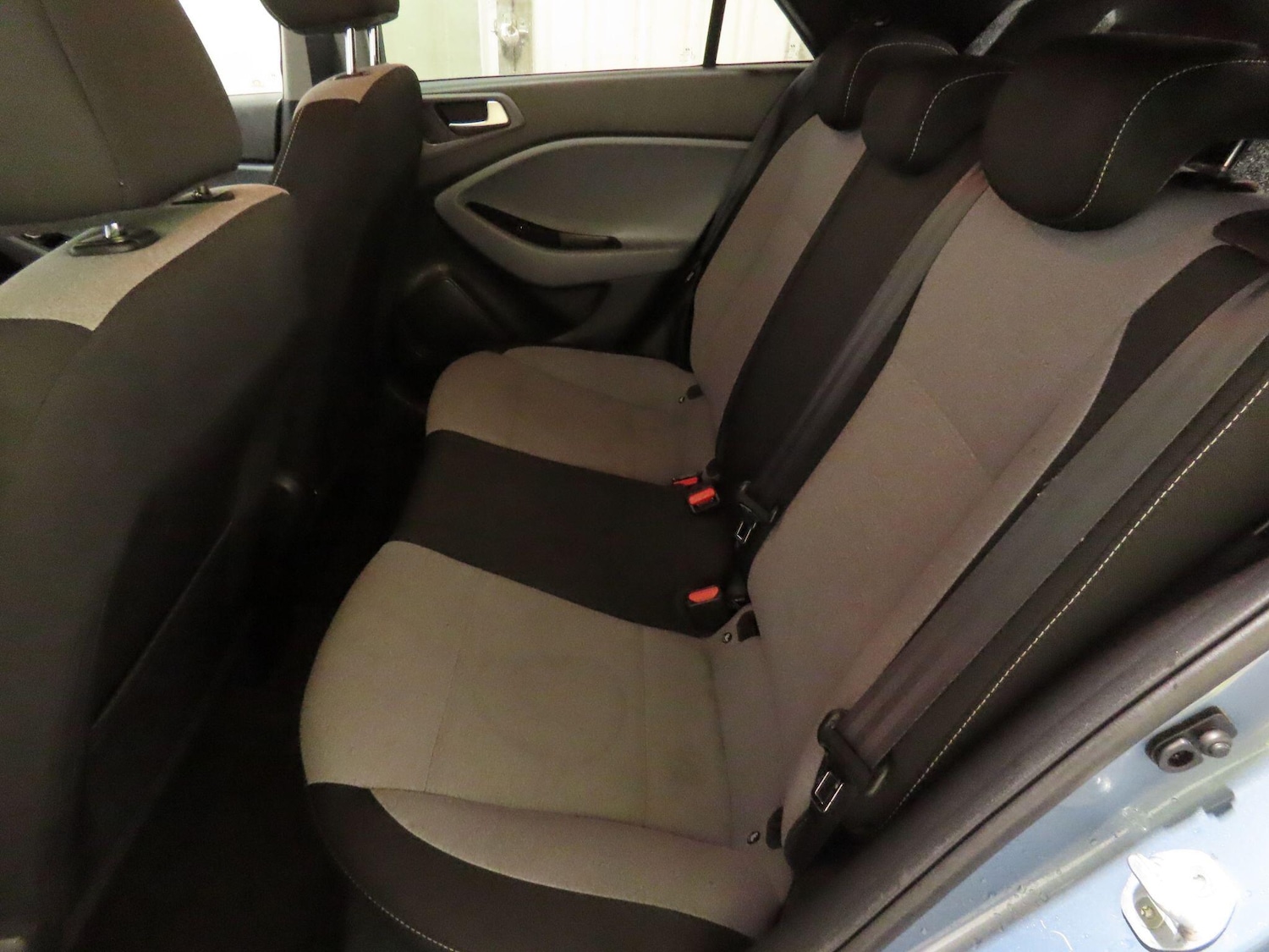 Used Hyundai i20 2015 for sale - 76918572: Photo 17