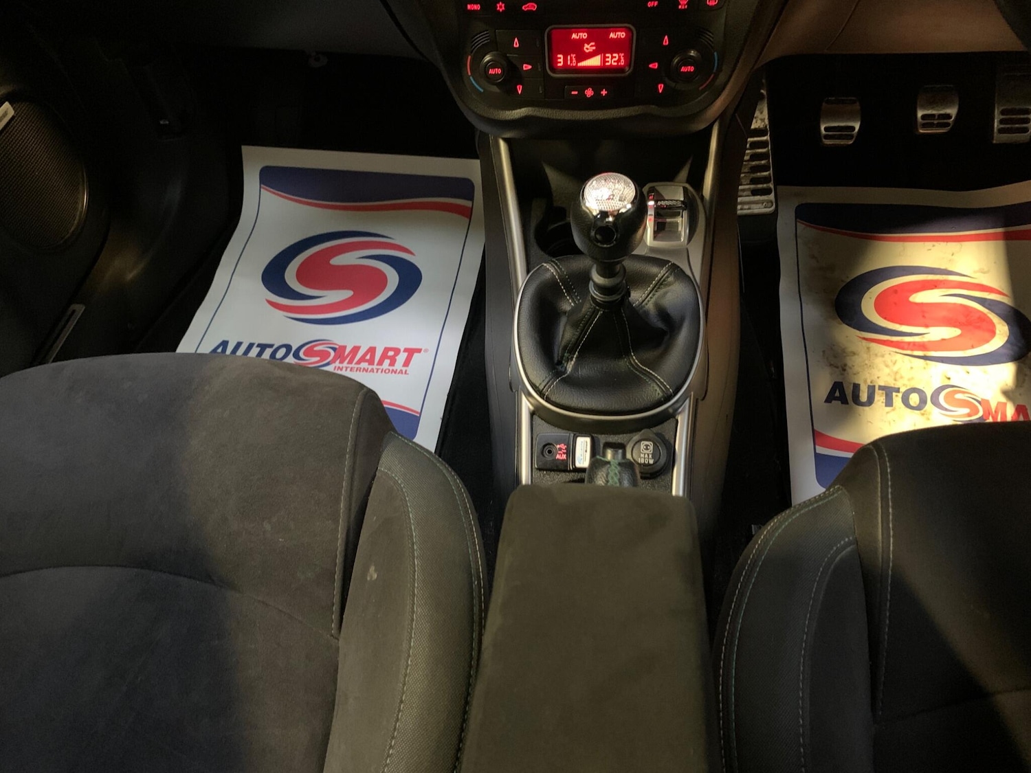 Used Alfa Romeo MiTo 2012 for sale - 77029558: Photo 36