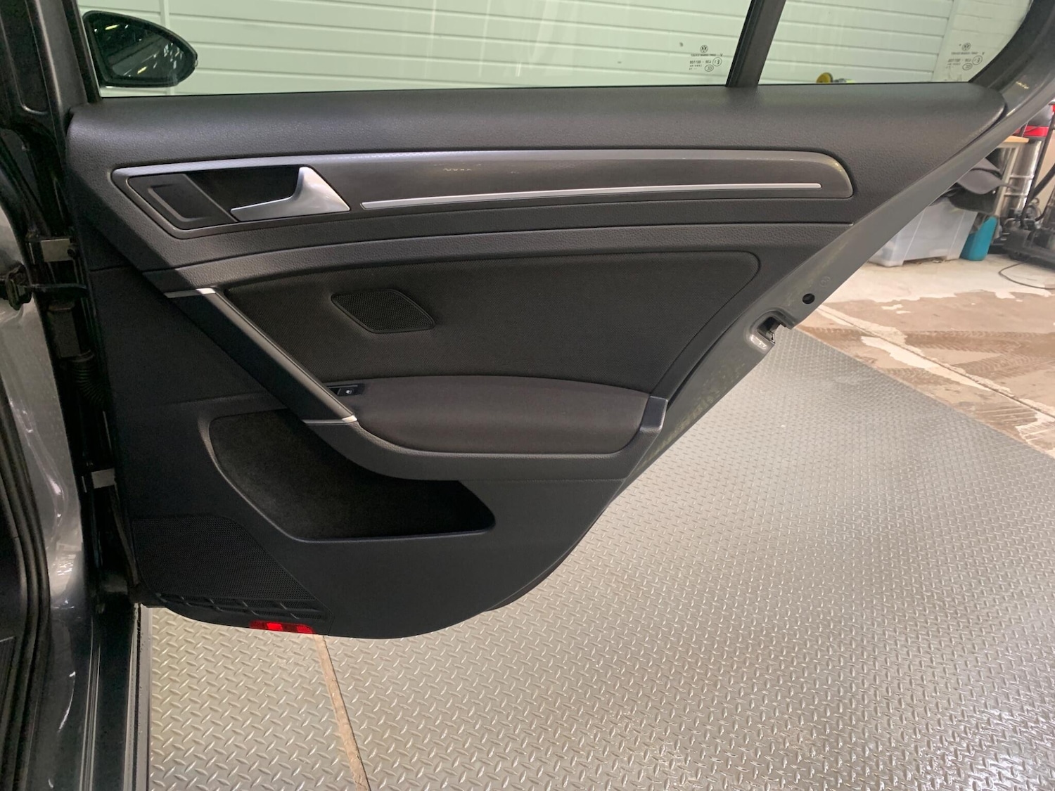 Used Volkswagen Golf 2017 for sale - 77598602: Photo 14