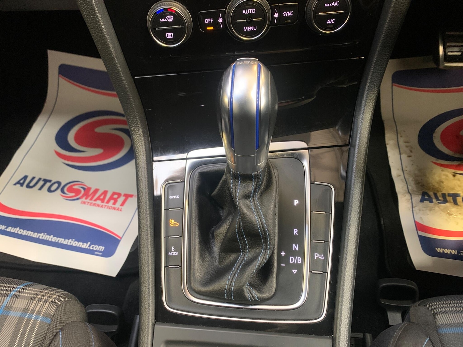 Used Volkswagen Golf 2017 for sale - 77598602: Photo 42