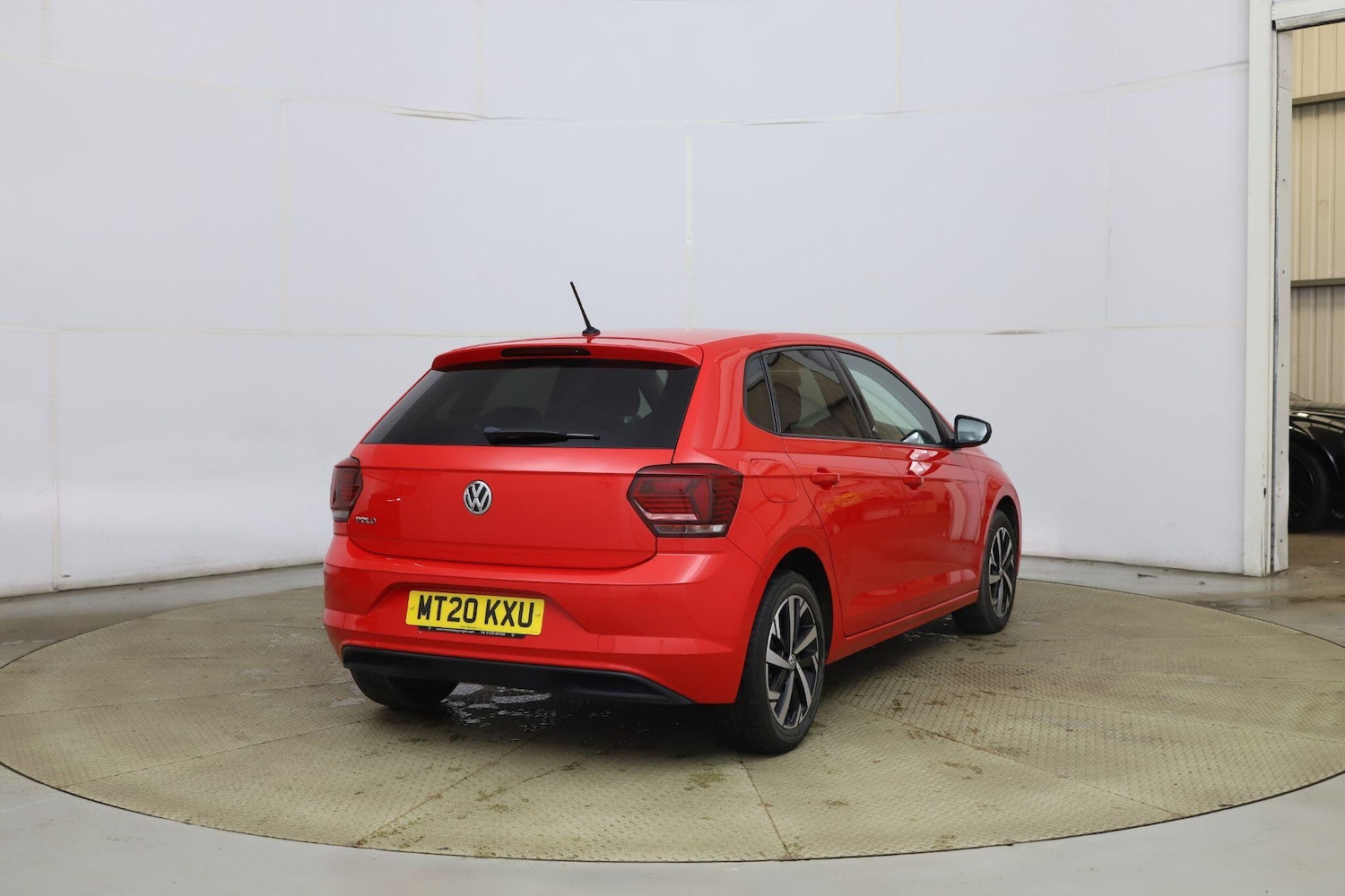 Used Volkswagen Polo for sale - 77612282: Photo 9