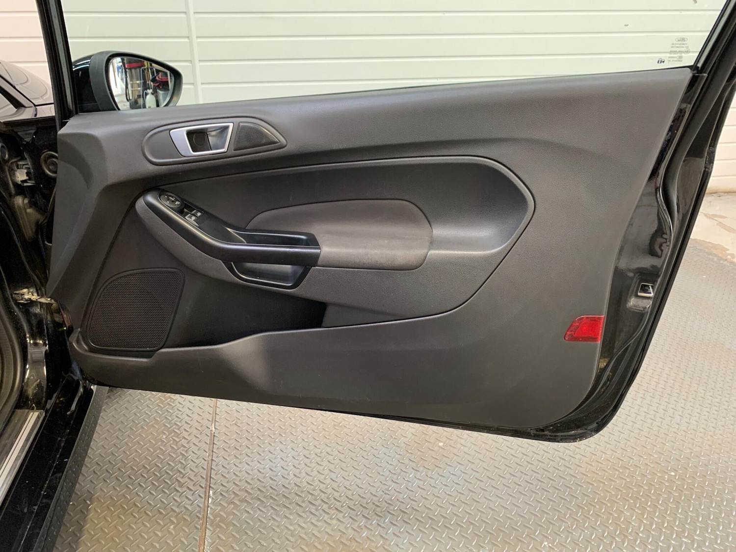 Used Ford Fiesta 2017 for sale - 78204797: Photo 12