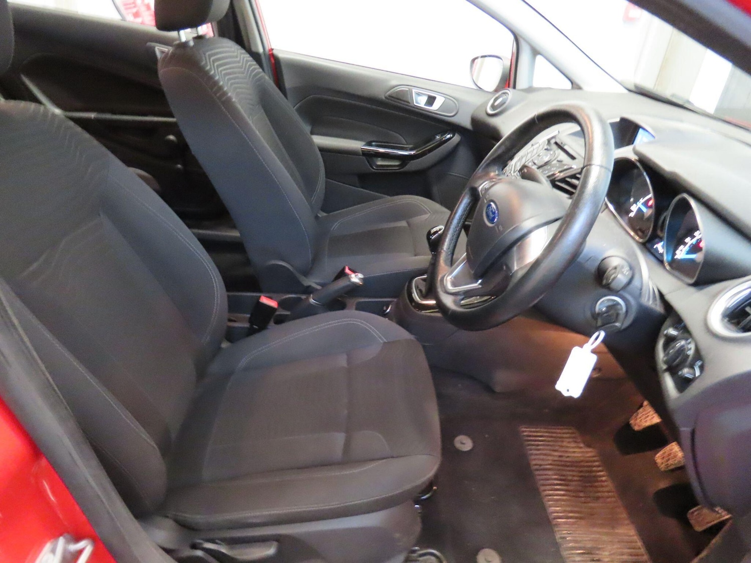 Used Ford Fiesta 2016 for sale - 76658659: Photo 14