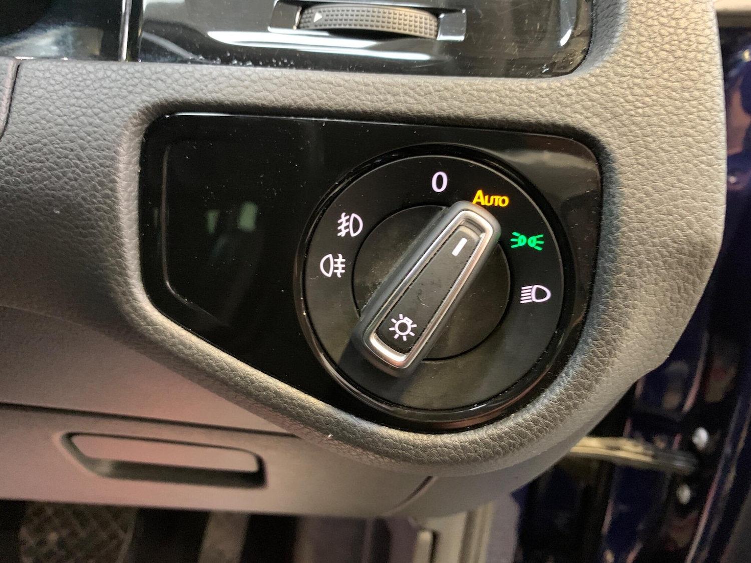 Used Volkswagen Golf for sale - 77825278: Photo 21