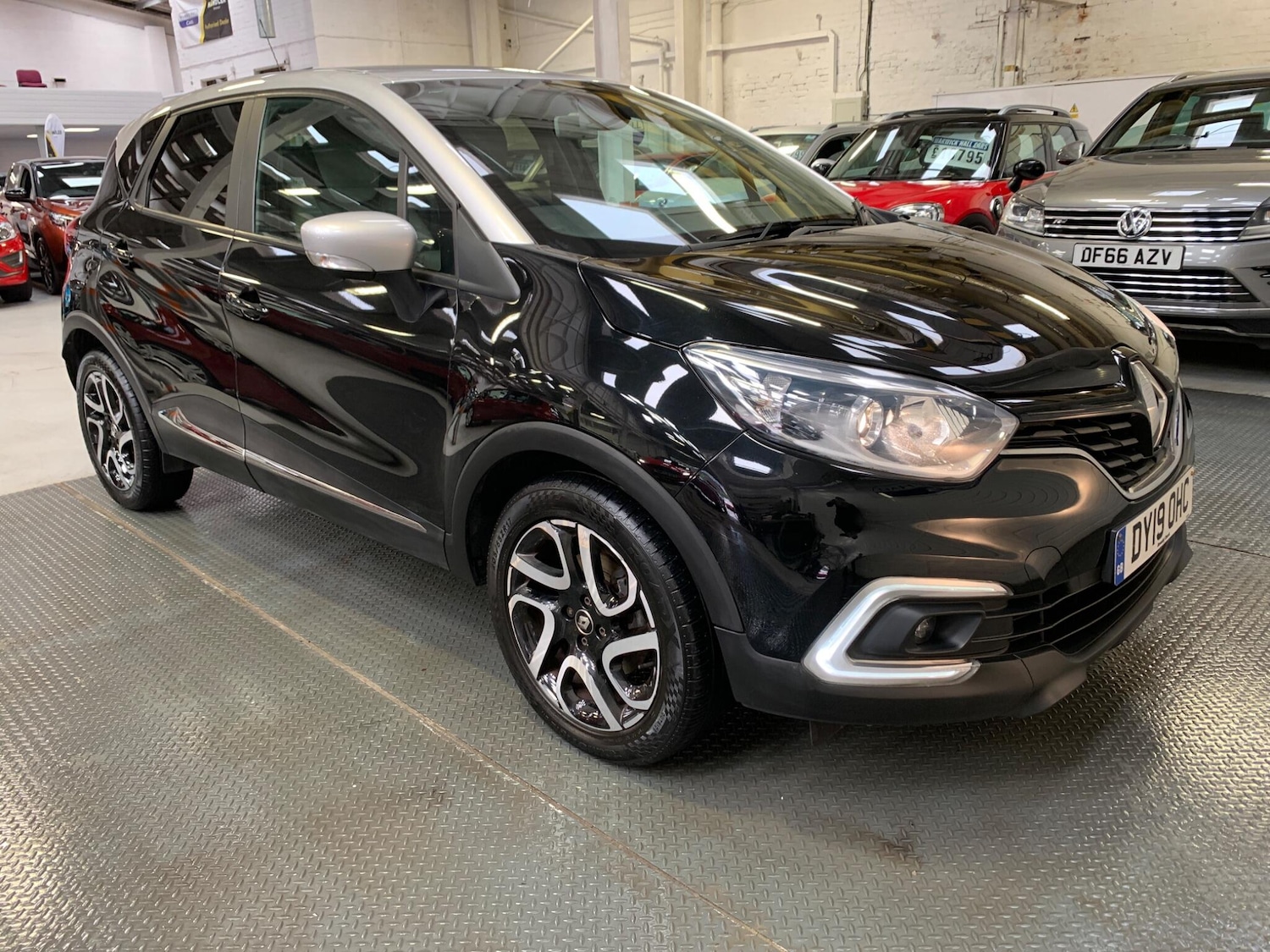 Used Renault Captur 2019 for sale - 76992795: Photo 11