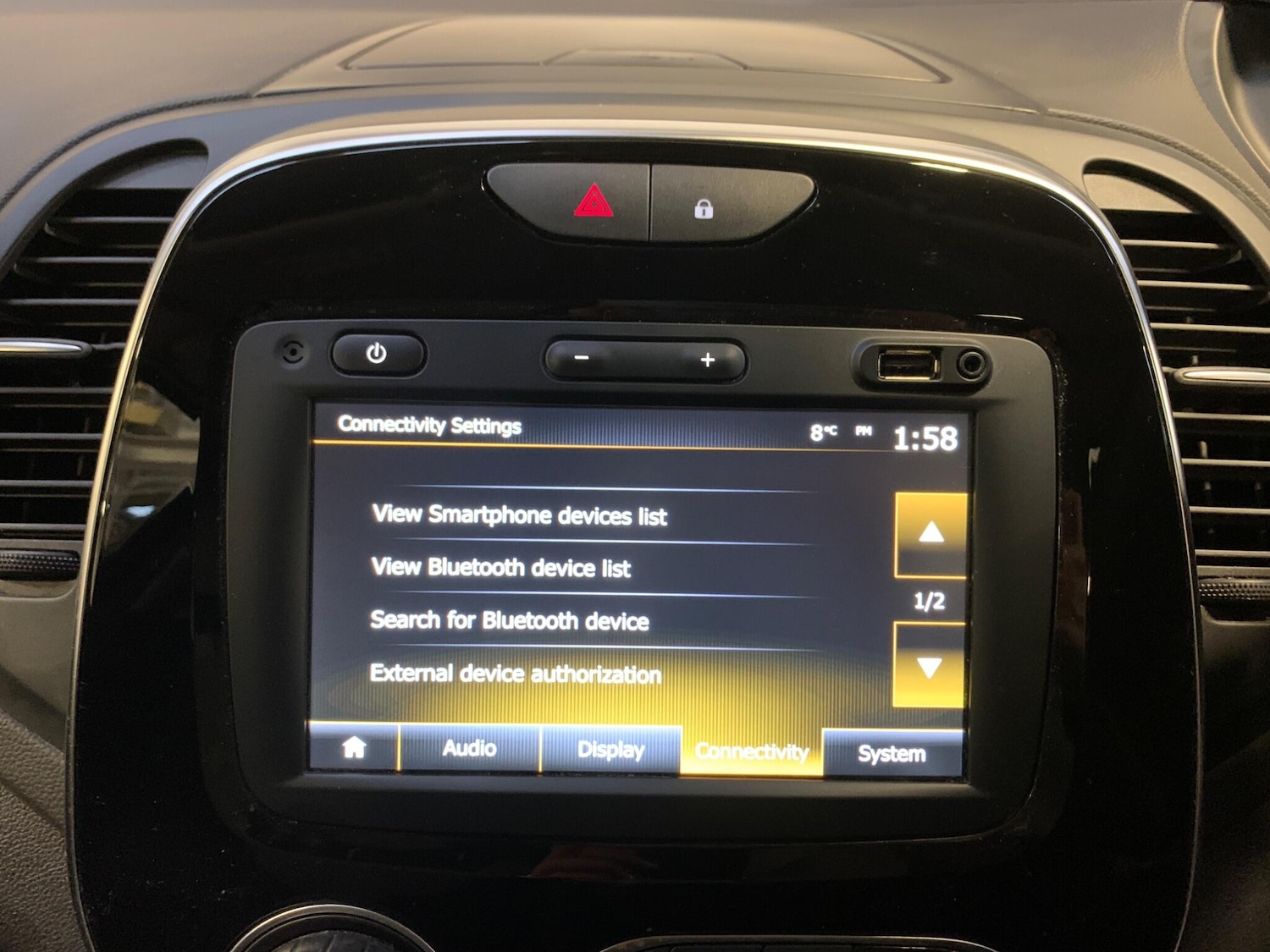 Used Renault Captur 2019 for sale - 76992795: Photo 37