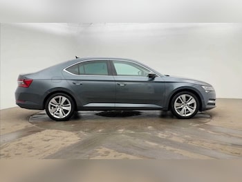 Used Skoda Superb 2019 for sale - 79225065: Photo
