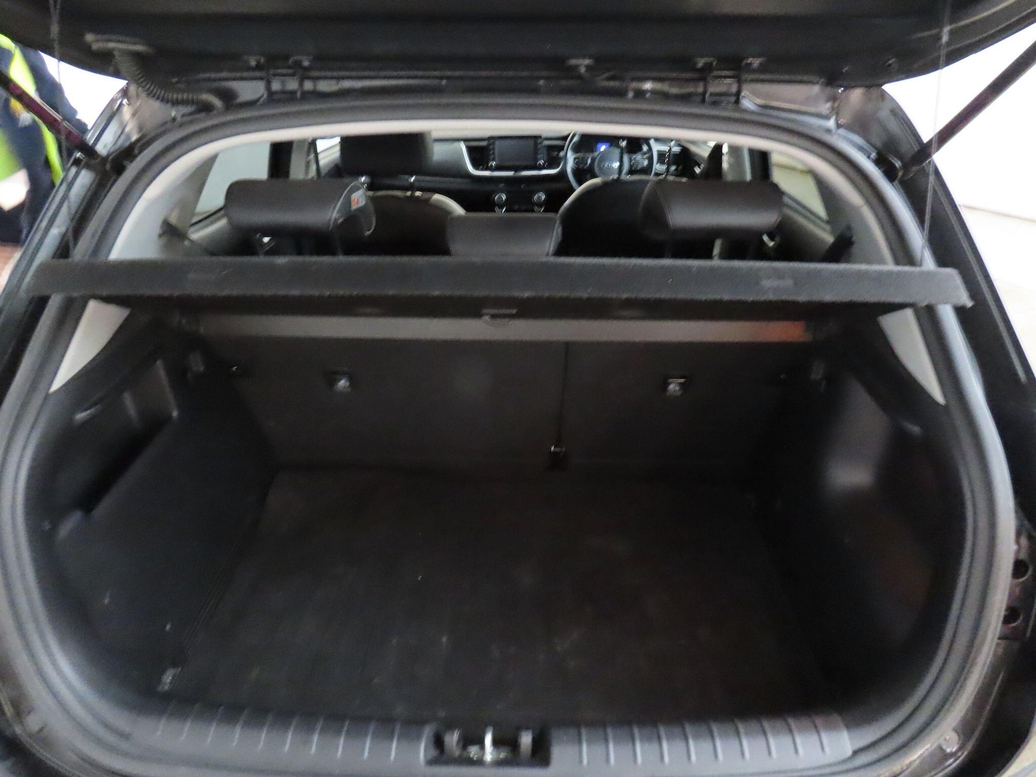 Used Kia Stonic 2019 for sale - 76573225: Photo 20