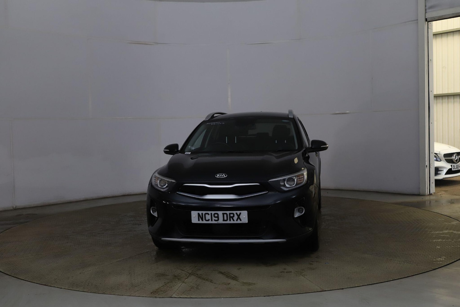 Used Kia Stonic 2019 for sale - 76573225: Photo 3
