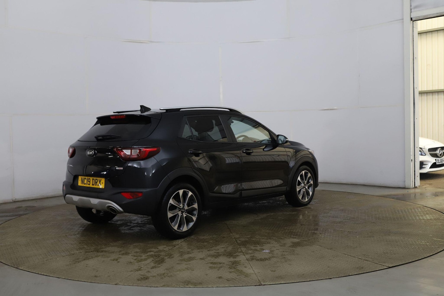 Used Kia Stonic 2019 for sale - 76573225: Photo 9