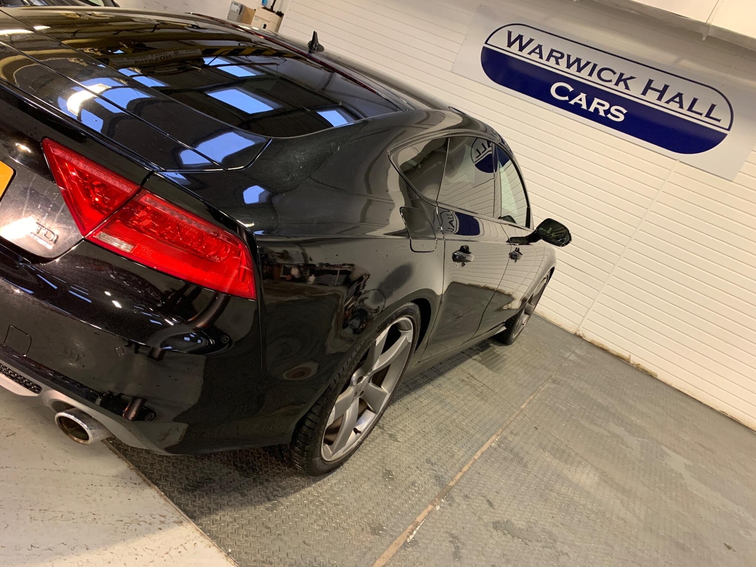 Used Audi A7 2014 for sale - 76801852: Photo 14