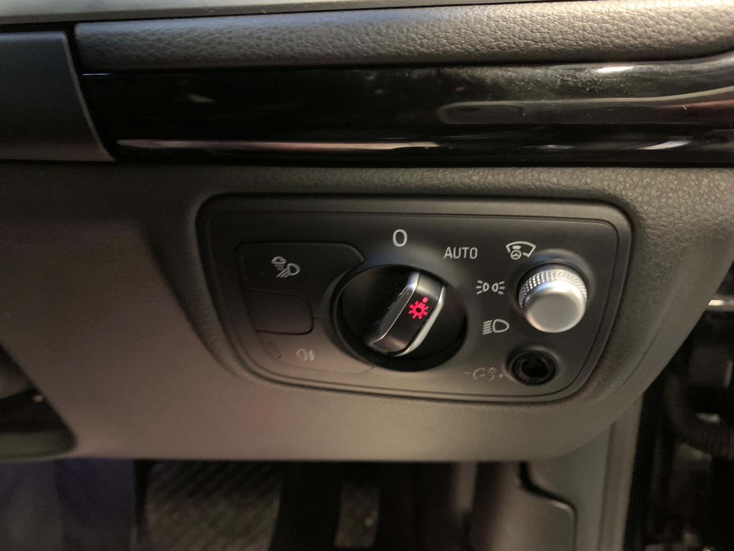 Used Audi A7 2014 for sale - 76801852: Photo 30