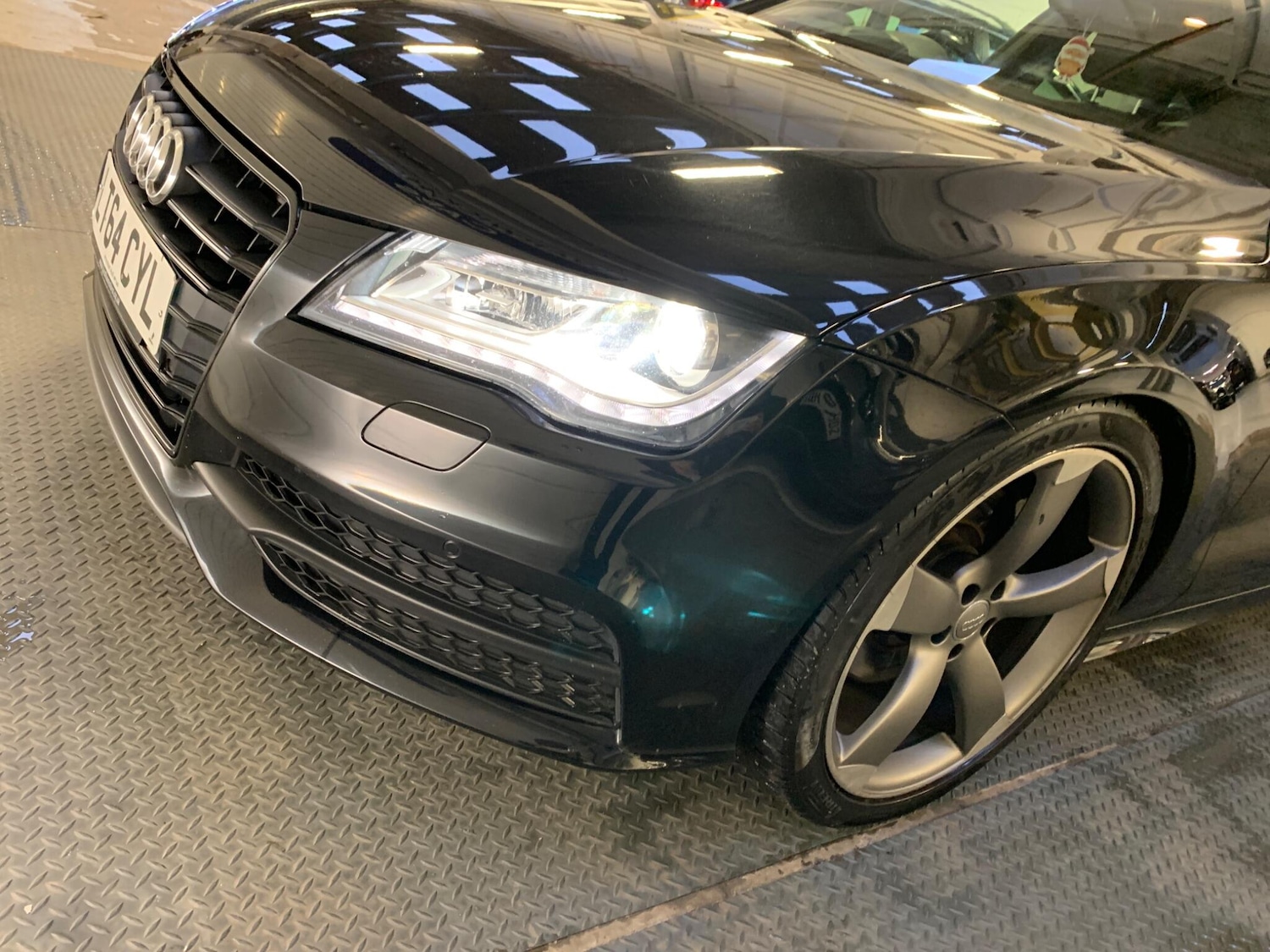 Used Audi A7 2014 for sale - 76801852: Photo 7