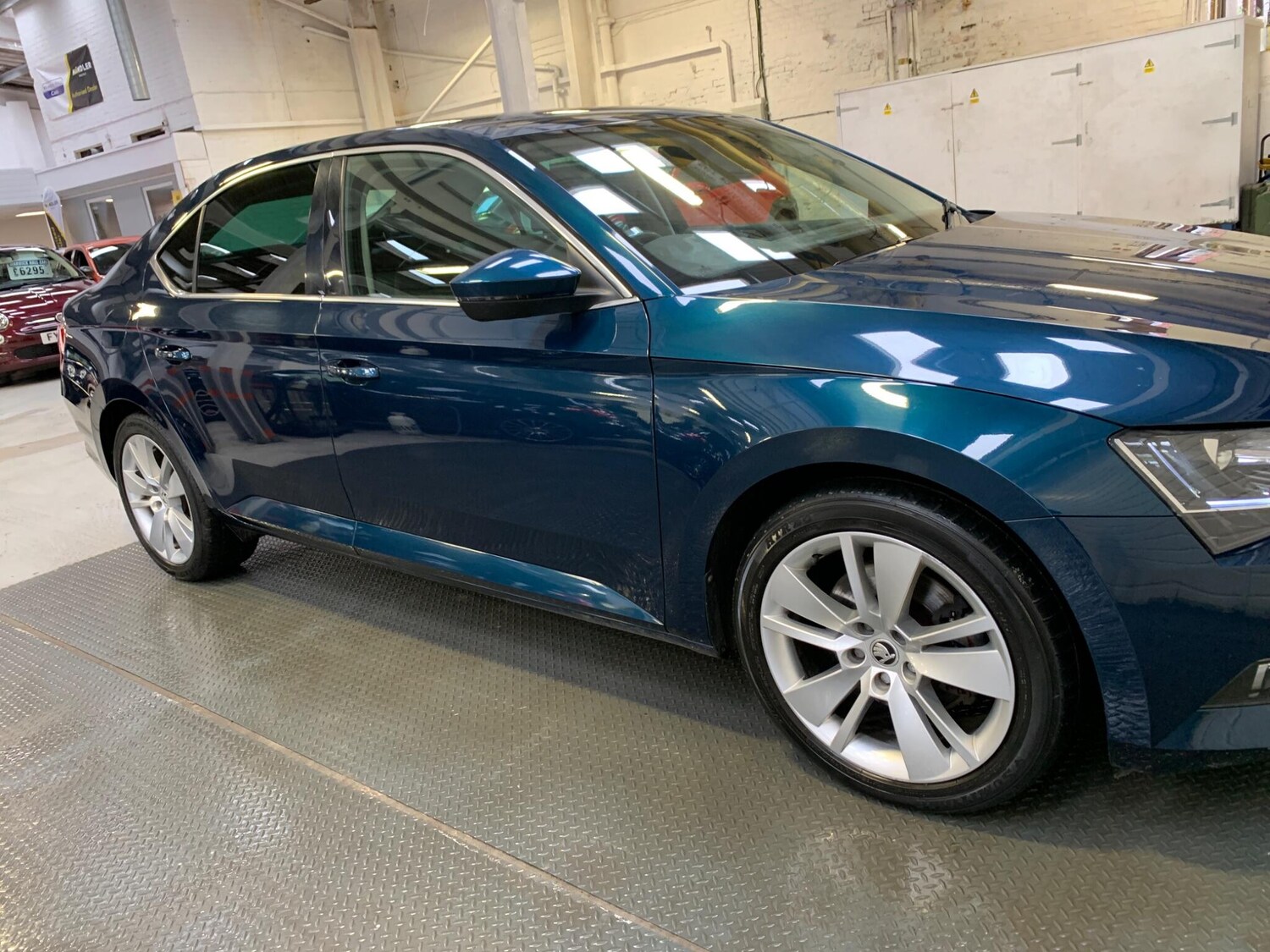 Used Skoda Superb 2018 for sale - 77612452: Photo 8