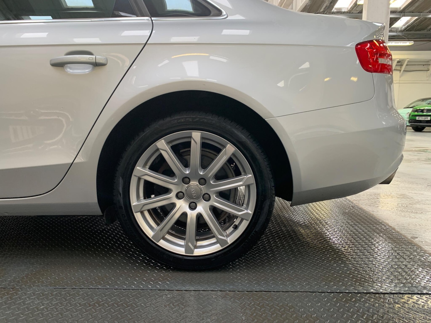 Used Audi A4 2014 for sale - 77970495: Photo 10