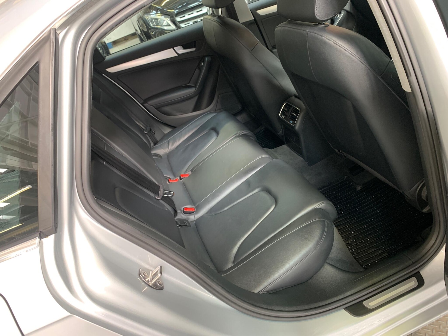 Used Audi A4 2014 for sale - 77970495: Photo 17