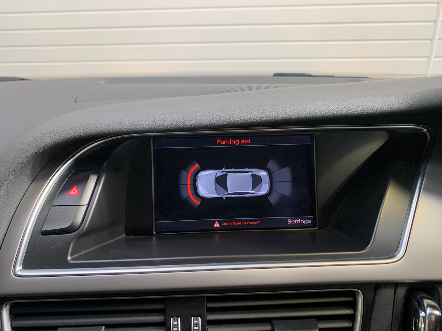 Used Audi A4 2014 for sale - 77970495: Photo 47