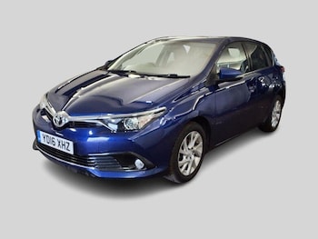 Toyota - Auris