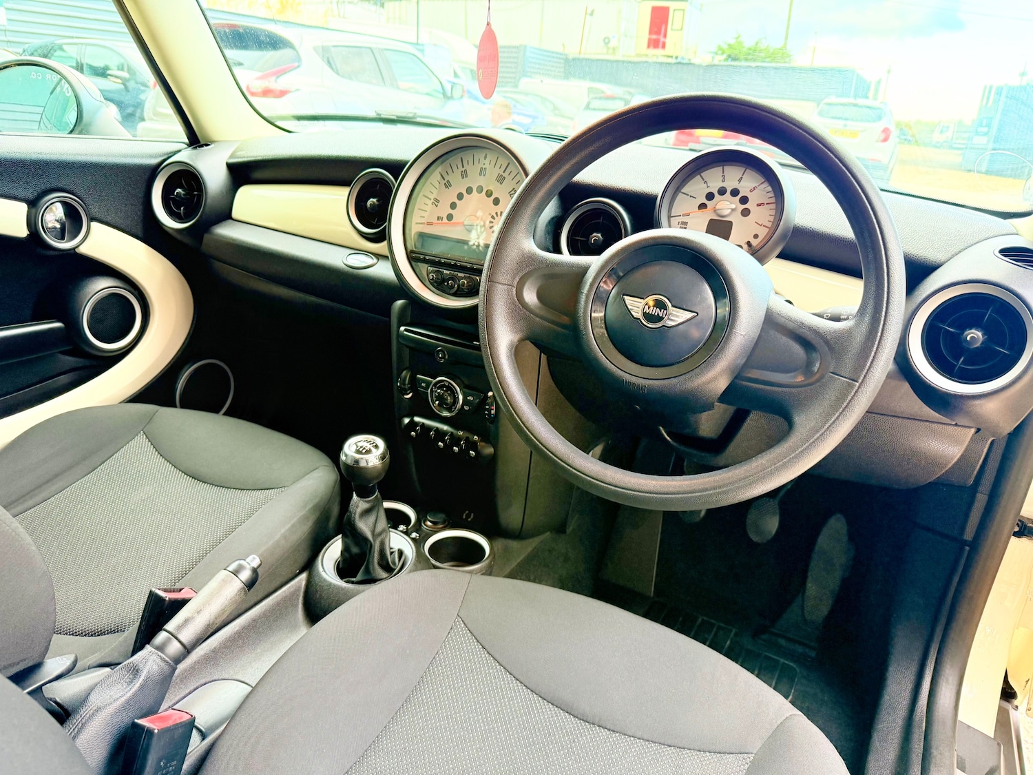 Used MINI Clubman 2014 for sale - 76368429: Photo 12