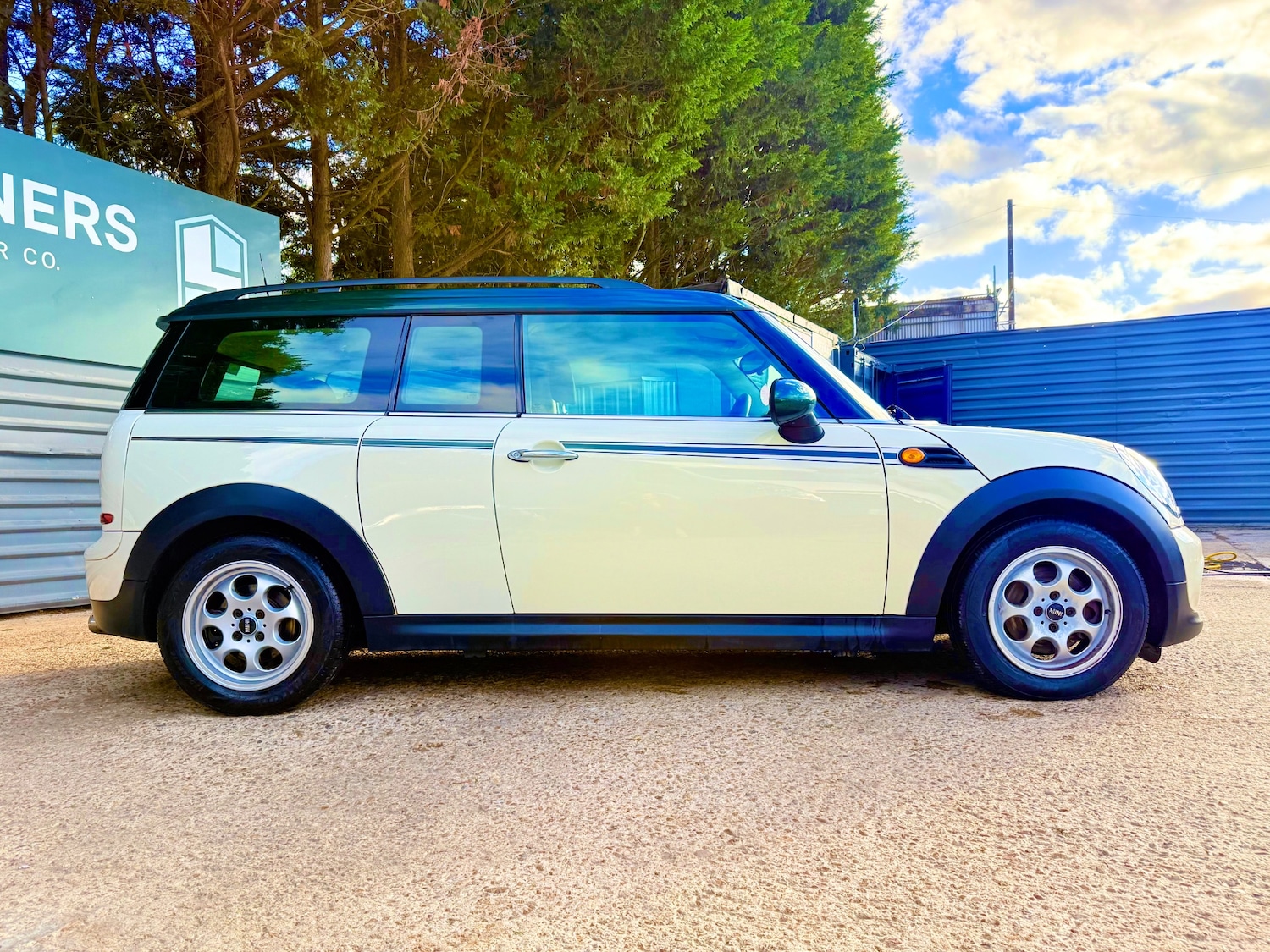 Used MINI Clubman 2014 for sale - 76368429: Photo 2