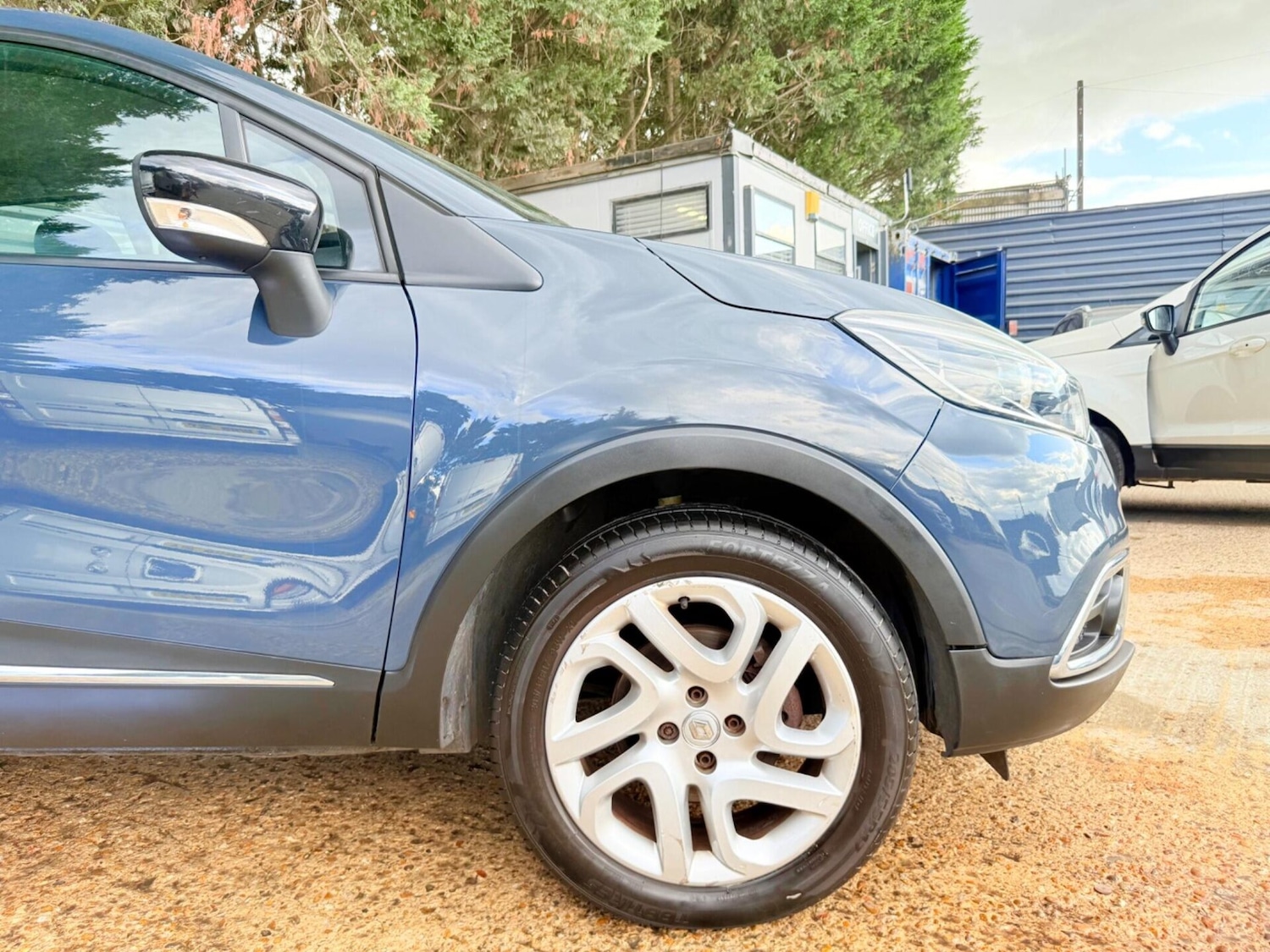 Used Renault Captur 2016 for sale - 76387396: Photo 12