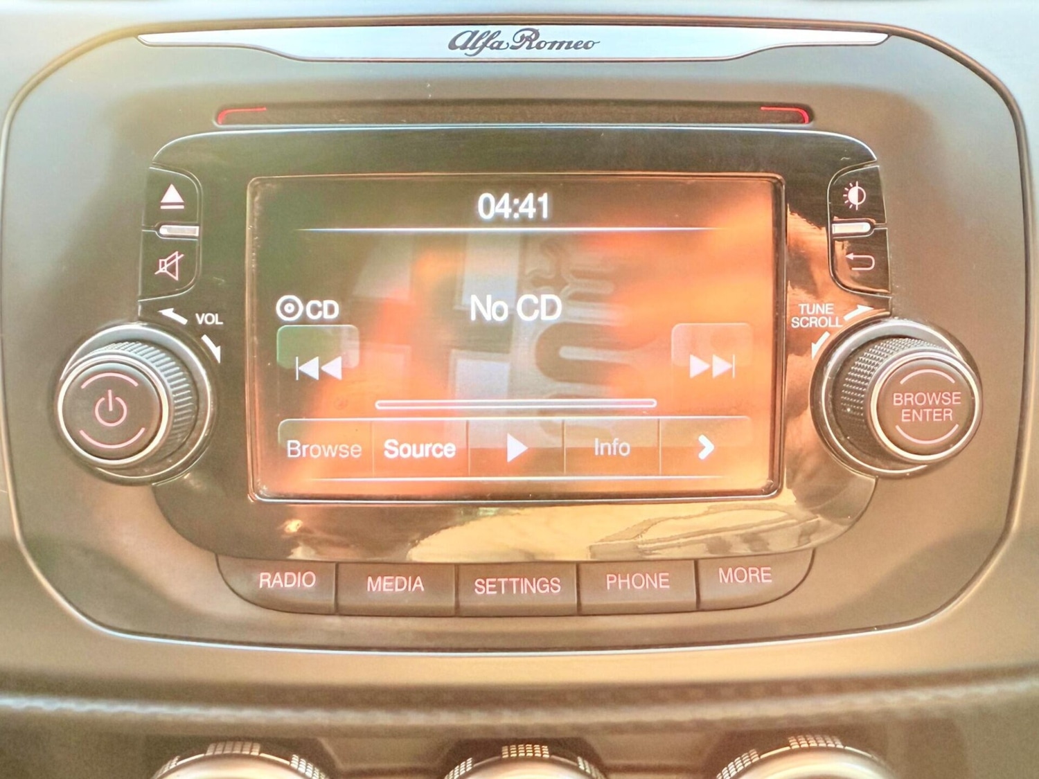 Used Alfa Romeo Giulietta 2015 for sale - 77014126: Photo 28