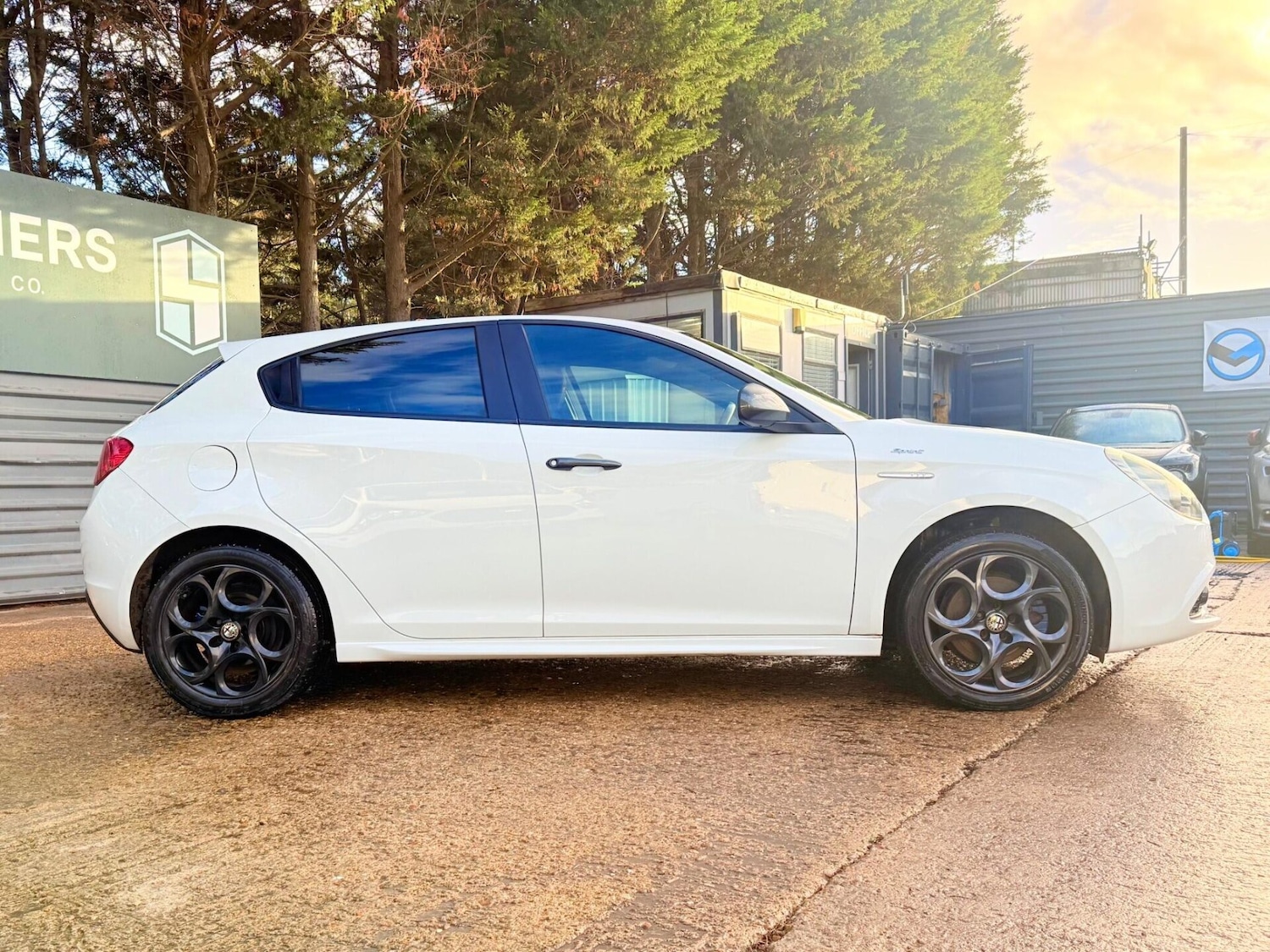 Used Alfa Romeo Giulietta 2015 for sale - 77014126: Photo 3