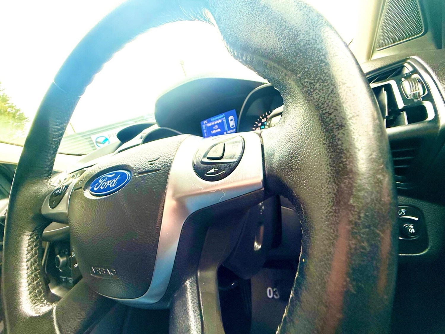 Used Ford Kuga 2015 for sale - 77850566: Photo 31