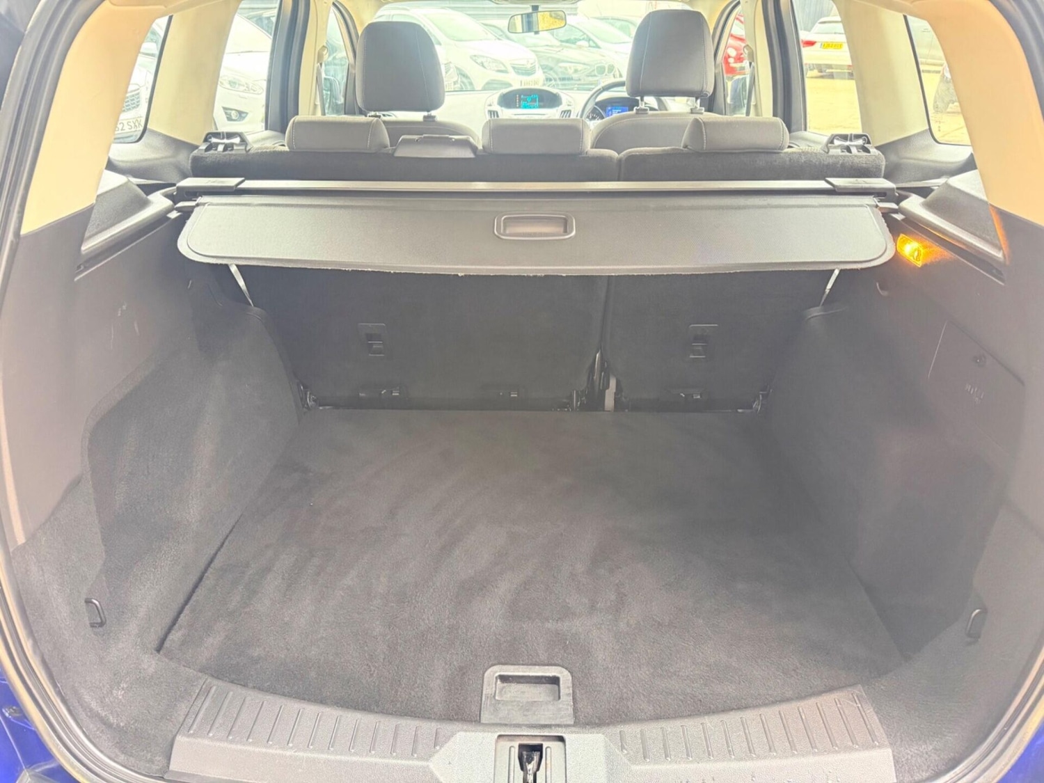 Used Ford Kuga 2015 for sale - 77850566: Photo 8