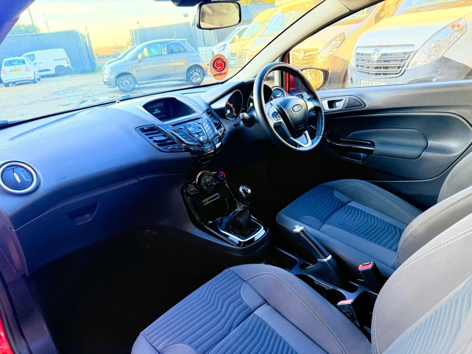 Used Ford Fiesta 2015 for sale - 76662581: Photo 16