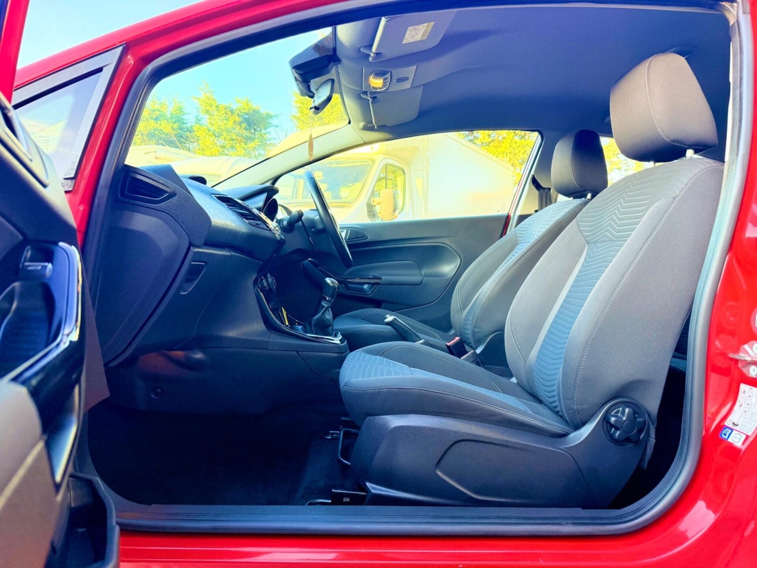 Used Ford Fiesta 2015 for sale - 76662581: Photo 17