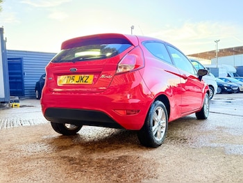 Used Ford Fiesta 2015 for sale - 76662581: Photo