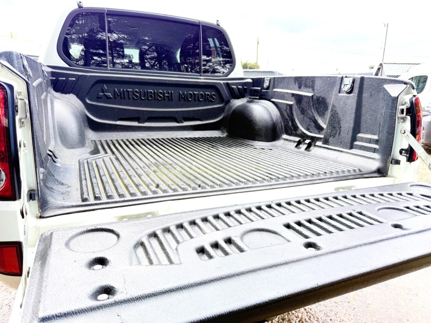 Used Mitsubishi L200 2014 for sale - 78084095: Photo 8