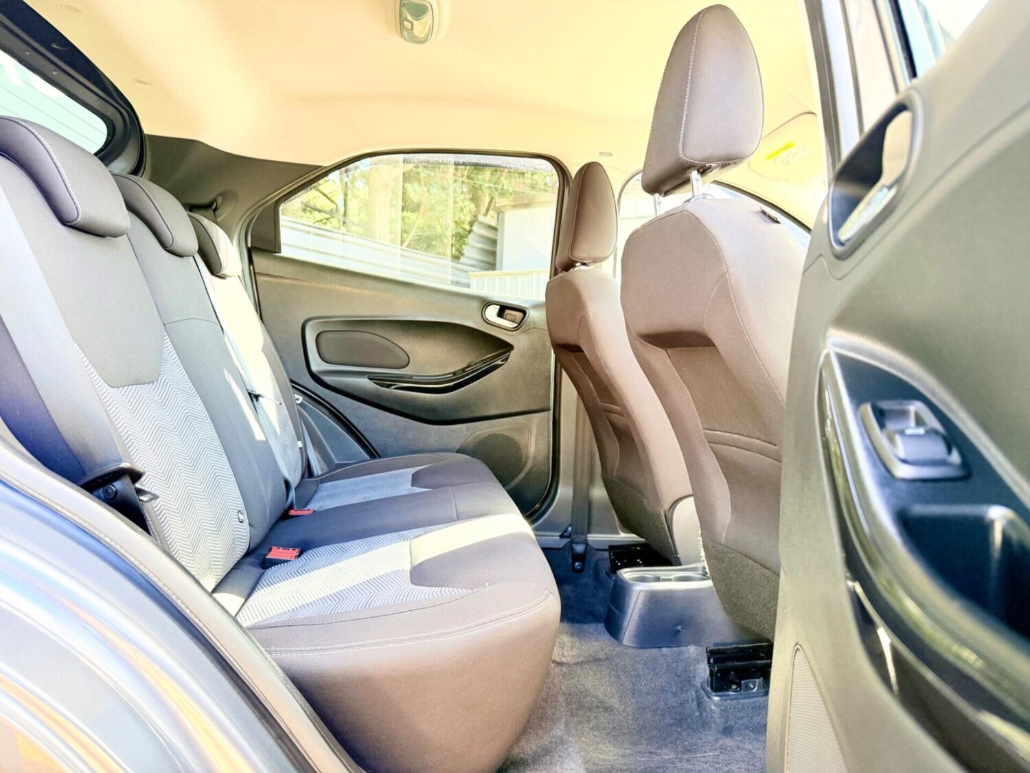 Used Ford Ka+ 2017 for sale - 77836143: Photo 30