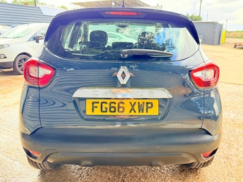 Used Renault Captur 2016 for sale - 75895862: Photo