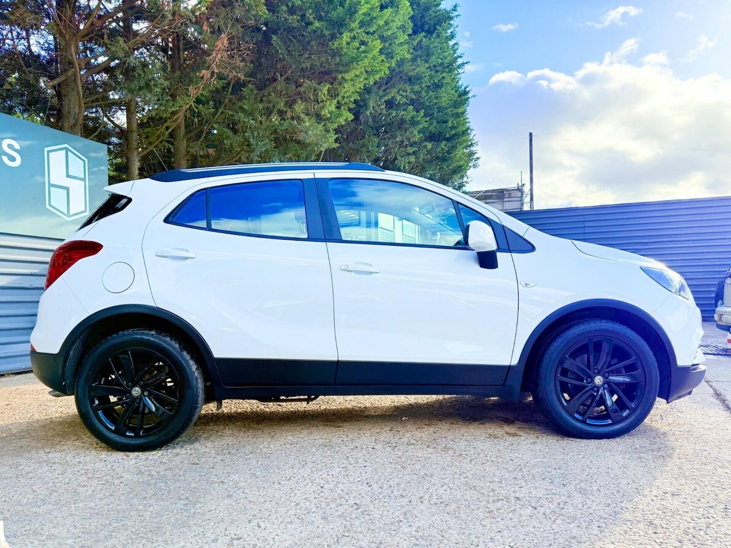 Used Vauxhall Mokka X 2017 for sale - 76387403: Photo 3