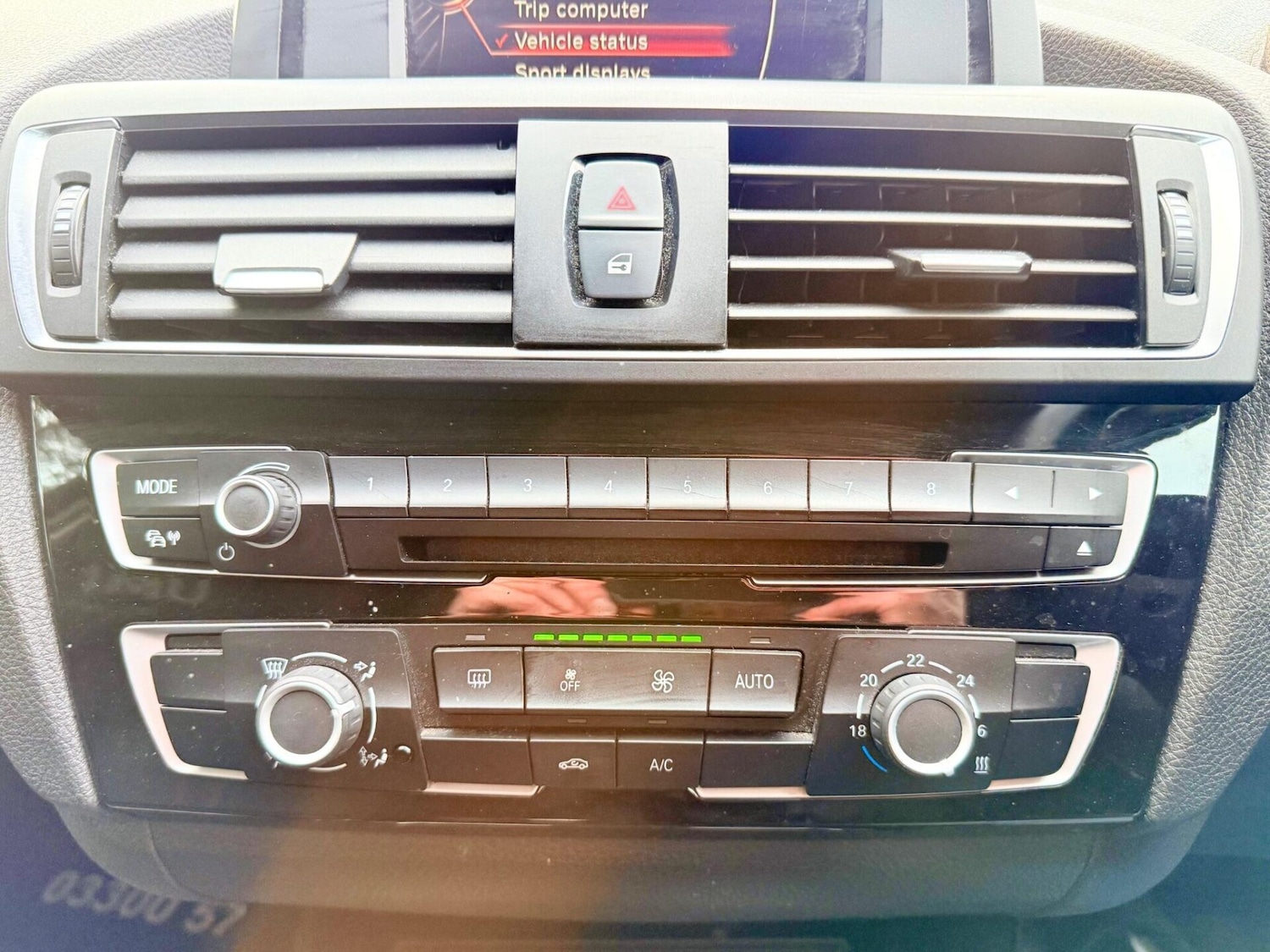 Used BMW 1 Series 2015 for sale - 77048316: Photo 28