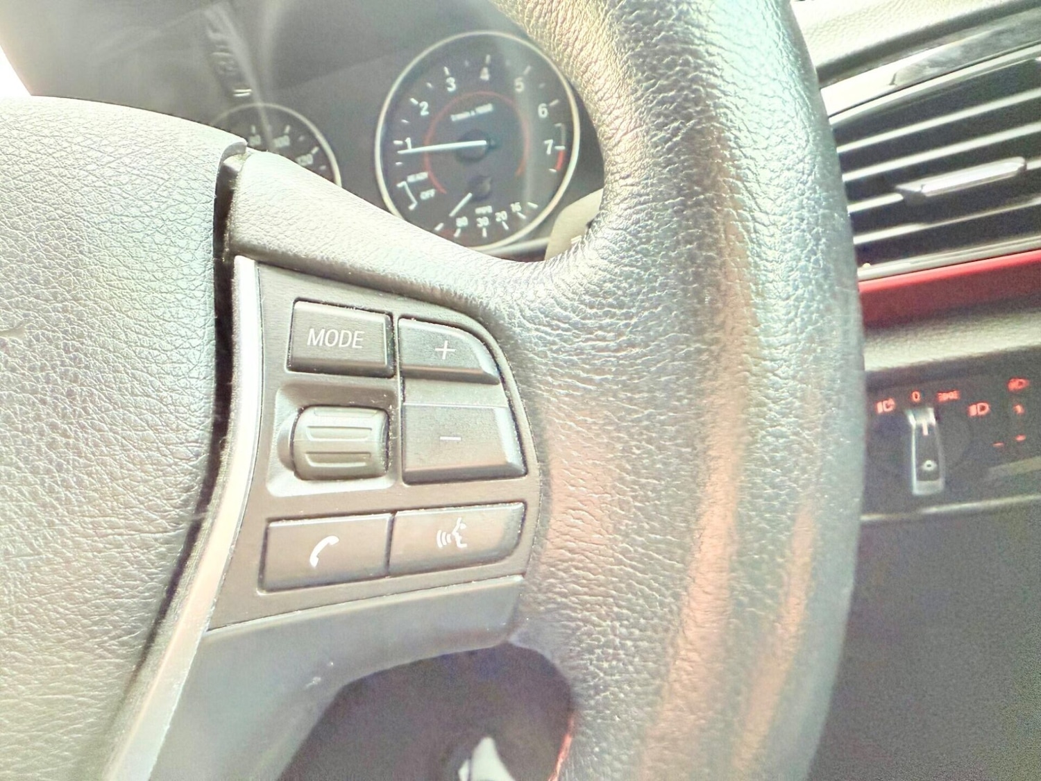 Used BMW 1 Series 2015 for sale - 77048316: Photo 31