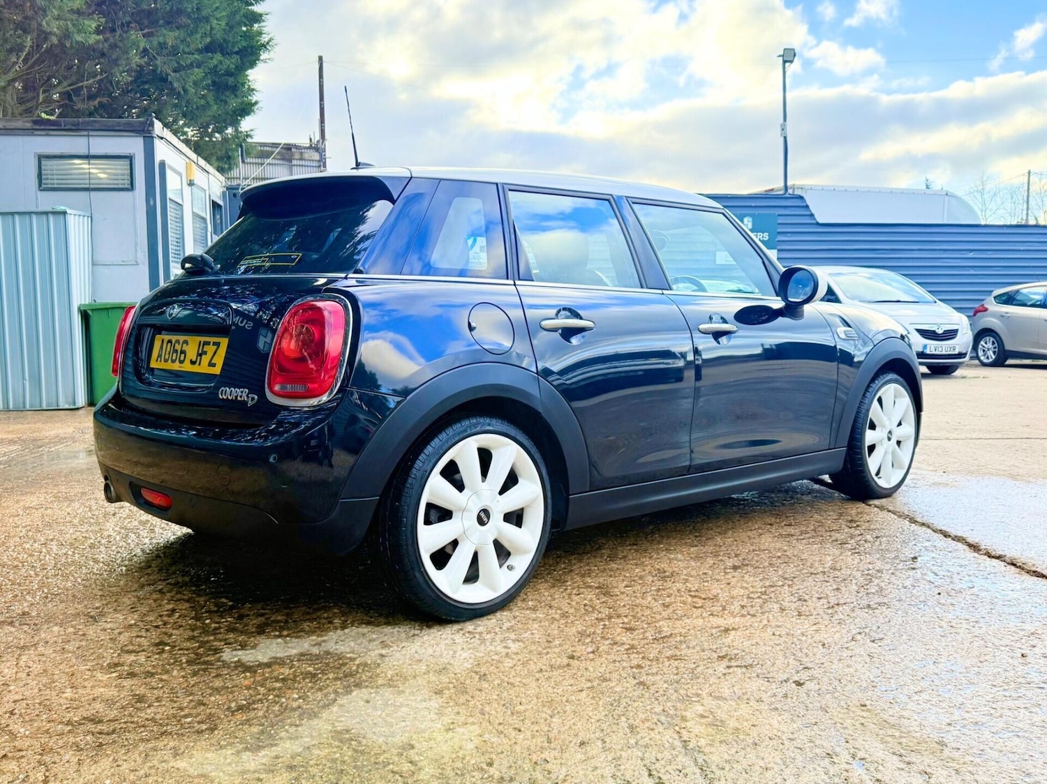 Used MINI Hatch 2016 for sale - 77048315: Photo 4