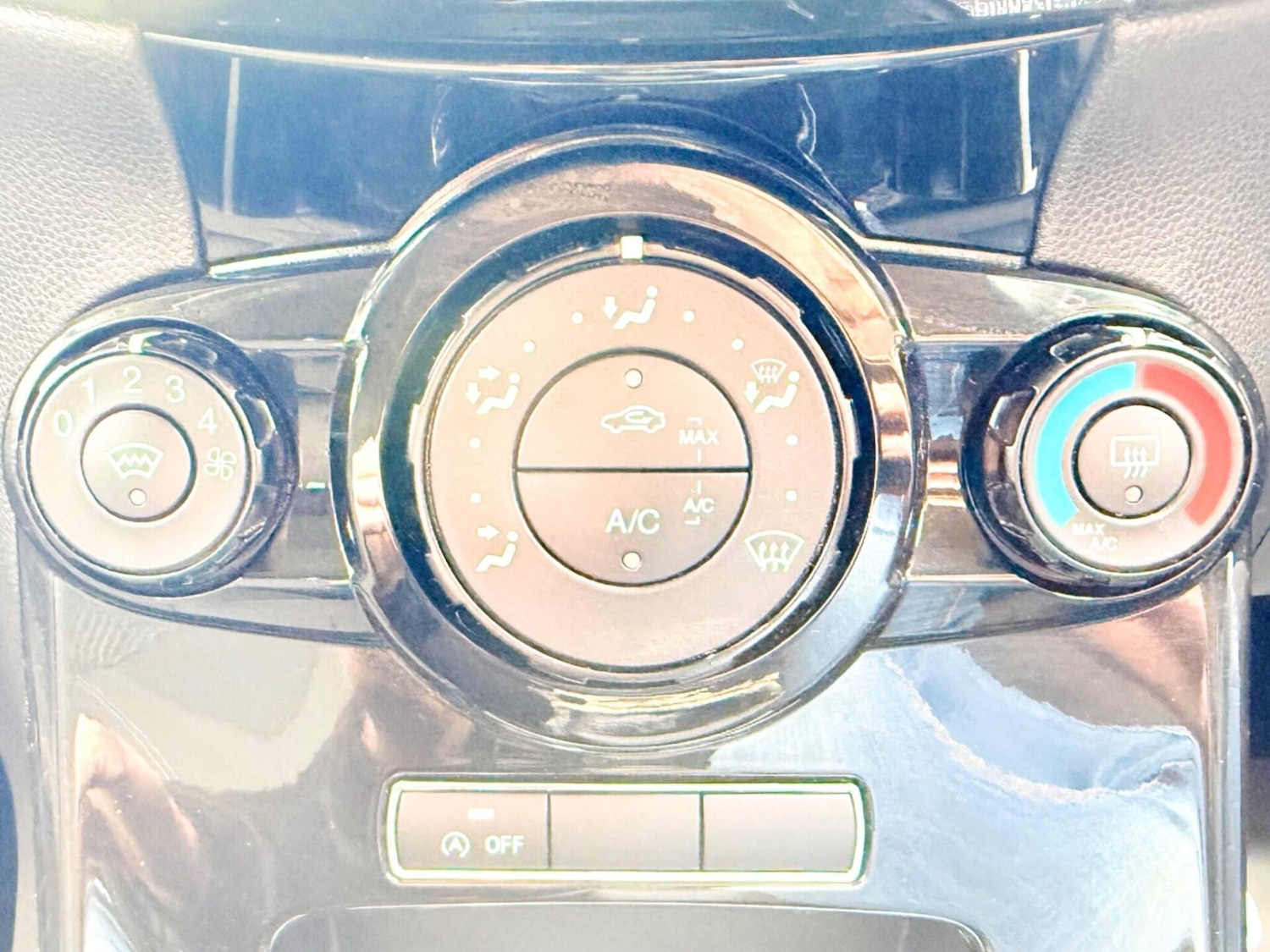 Used Ford Fiesta 2014 for sale - 78084086: Photo 29