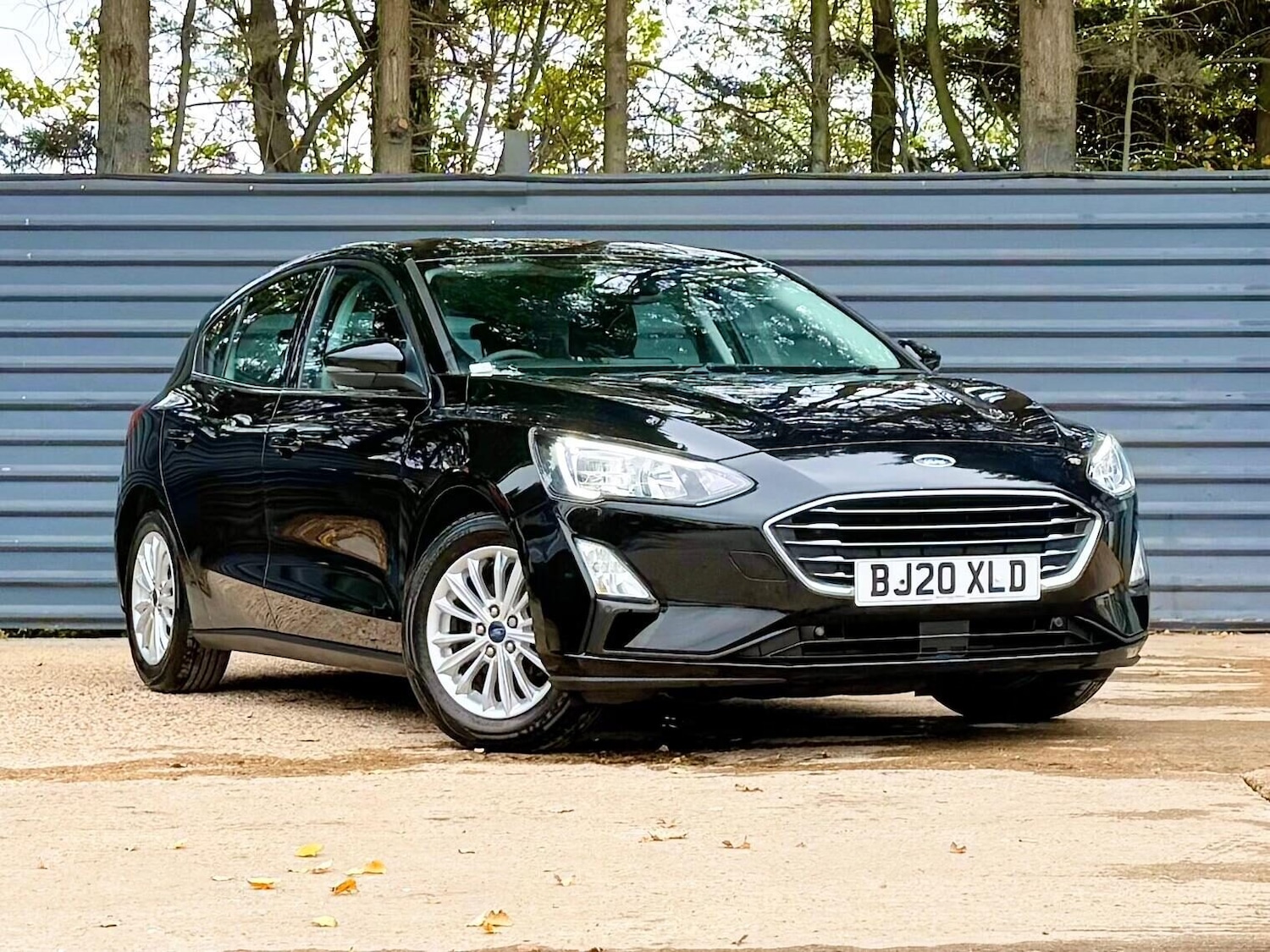 Used Ford Focus 2020 for sale - 76387401: Photo 1
