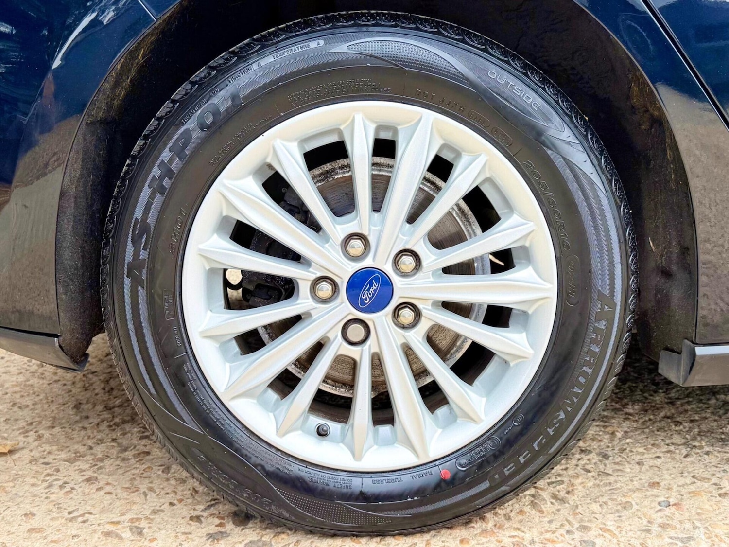 Used Ford Focus 2020 for sale - 76387401: Photo 24