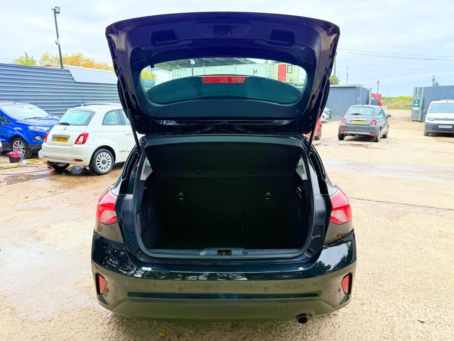 Used Ford Focus 2020 for sale - 76387401: Photo 7
