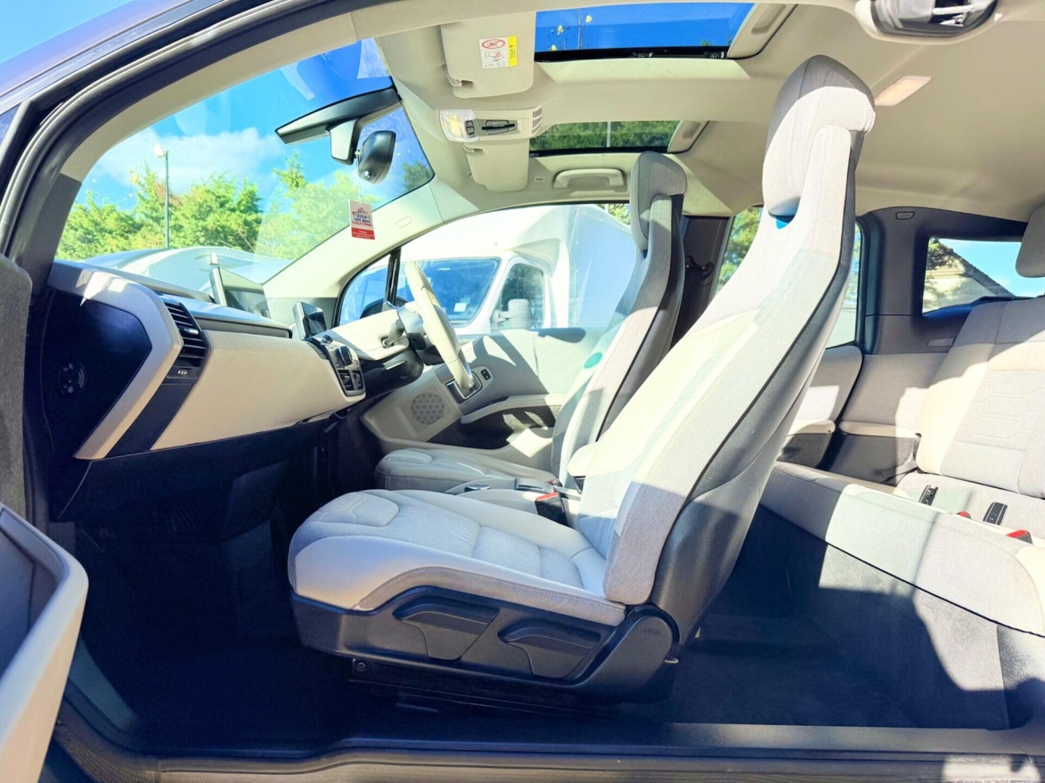 Used BMW i3 2015 for sale - 76444358: Photo 22