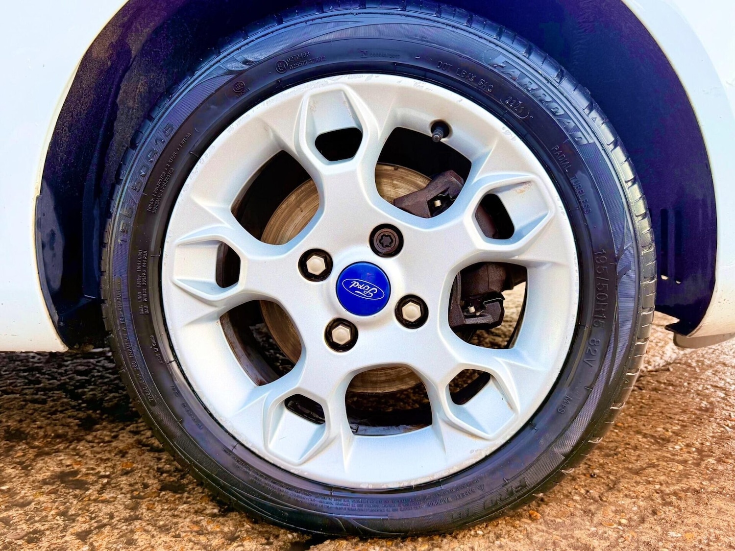 Used Ford Fiesta 2011 for sale - 77382215: Photo 14